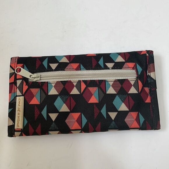 KAVU MONDO SPENDER CLUTCH TRAVEL ORGANIZER - Picture 3 of 5